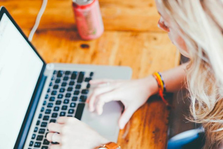 失信公司變更法定代表人的分析 